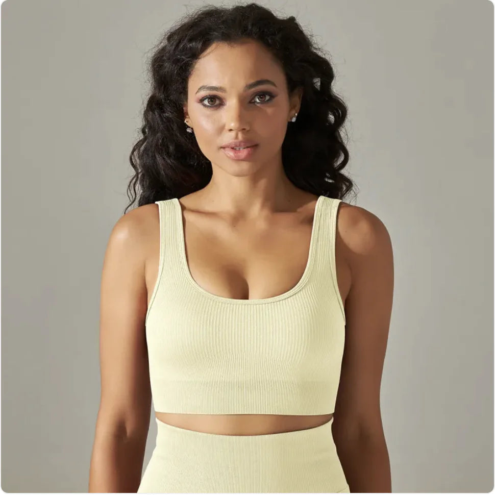 Seamless Knitted Sports Bra for Yoga & Fitness