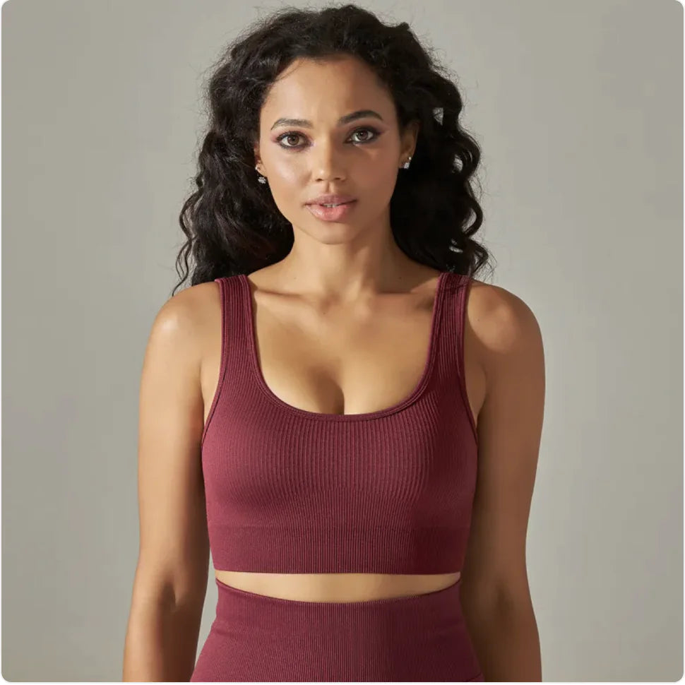 Seamless Knitted Sports Bra for Yoga & Fitness